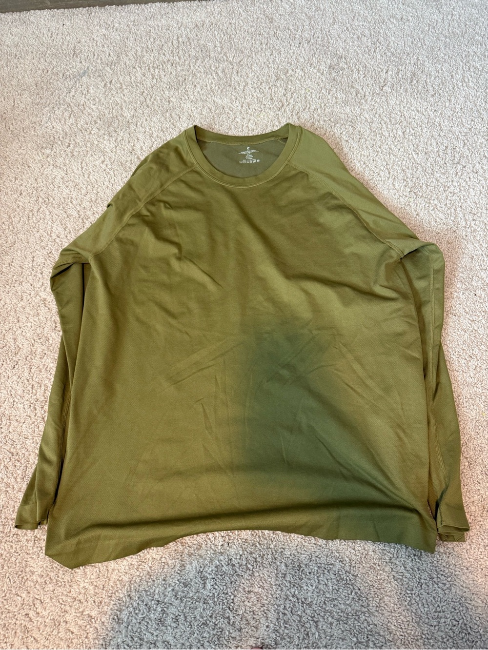 Fabletics Men's Black Long-Sleeve Training Day Crew Tee